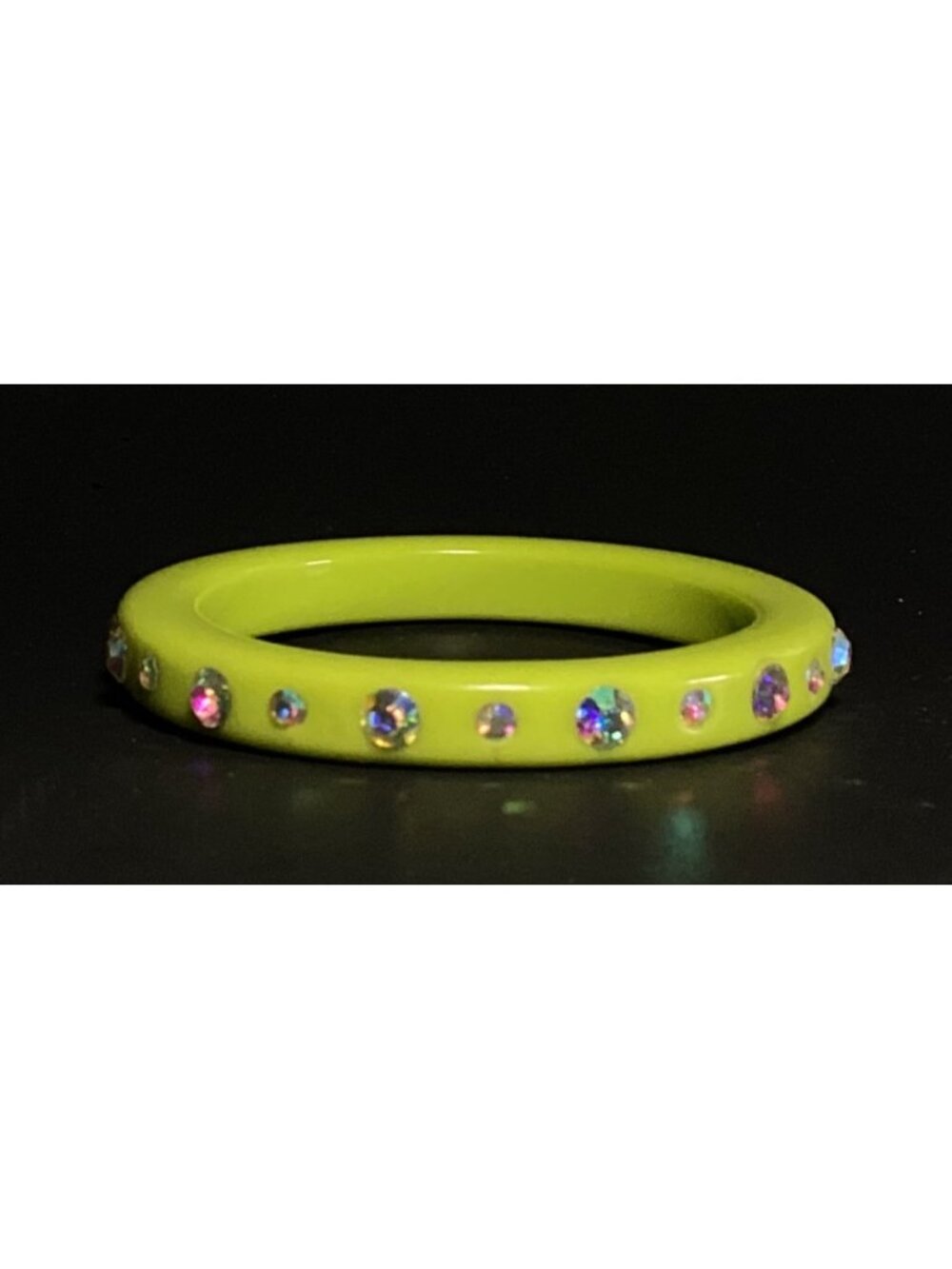 Vintage Neon Green Square Profile Lucite Bangle Bracelet Rhinestones Glows in UV - Picture 4 of 8